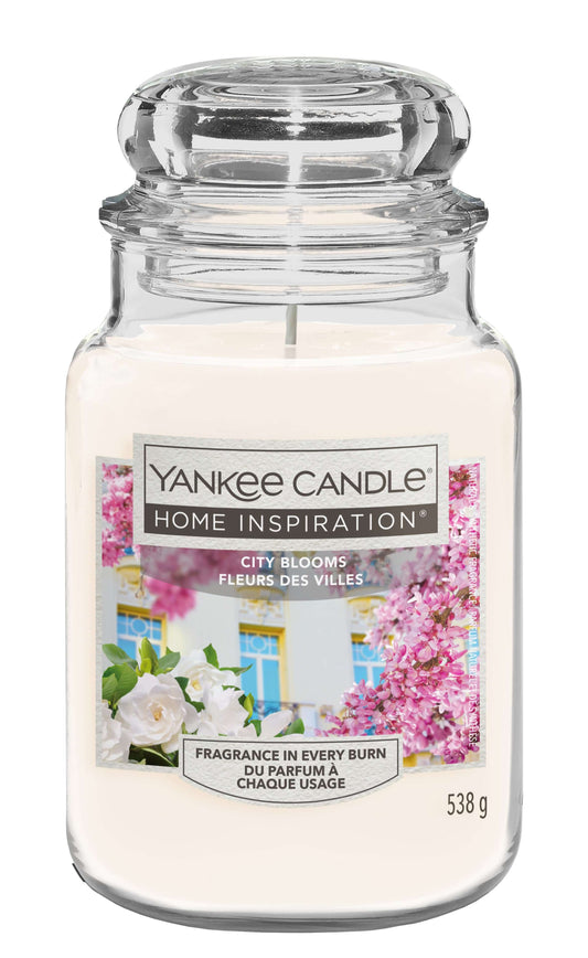 City Blooms Large Jar The floral scents of gardenia, white lily, and orange blossom surround you as you walk past a garden in the city.