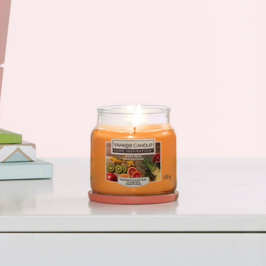 Exotic Fruits Medium Jar Yankee Candle® Home Inspiration® Exotic Fruits Candle – a subtle tropical treat with scents of mango, orange and pineapple softened with musk.