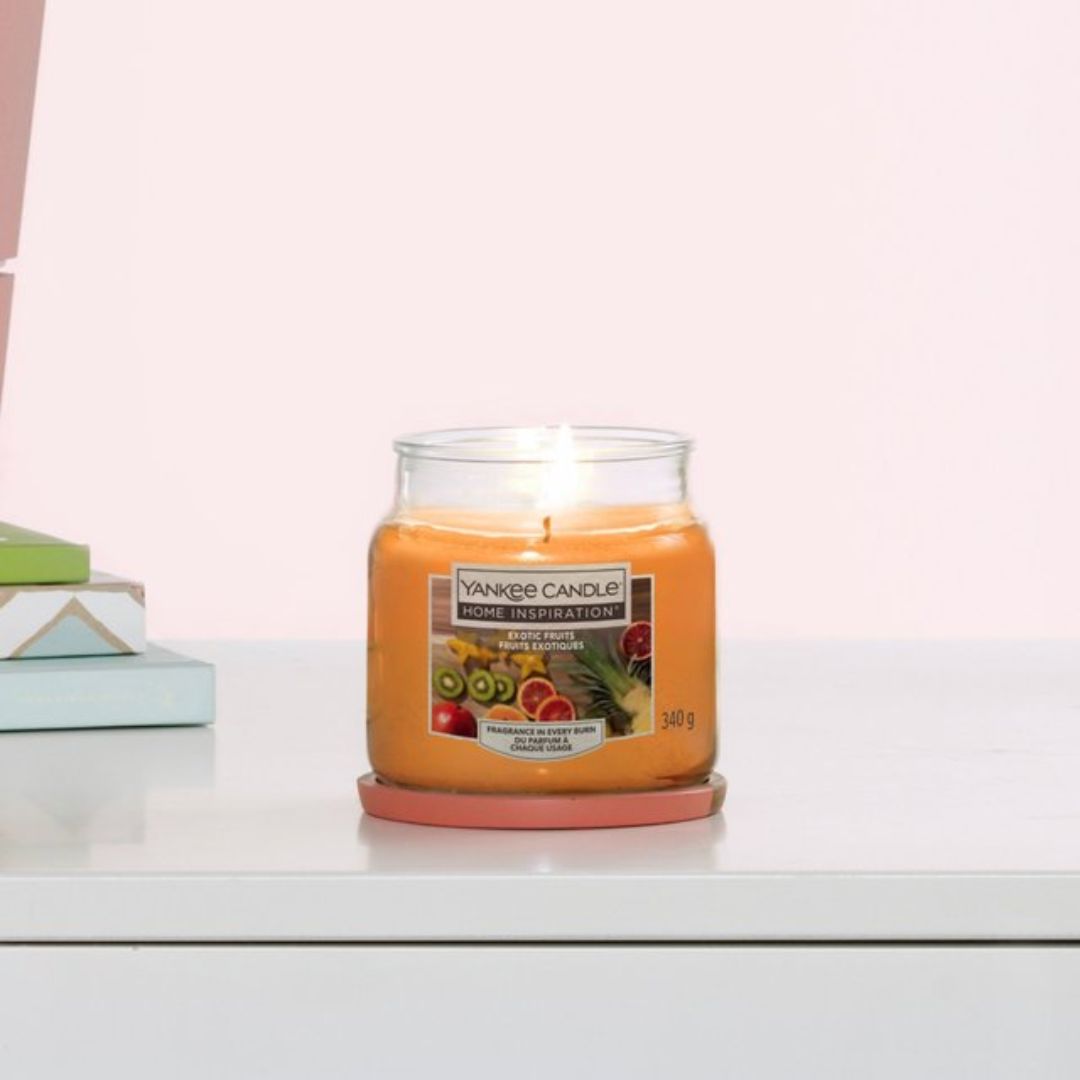 Exotic Fruits Medium Jar Yankee Candle® Home Inspiration® Exotic Fruits Candle – a subtle tropical treat with scents of mango, orange and pineapple softened with musk. 